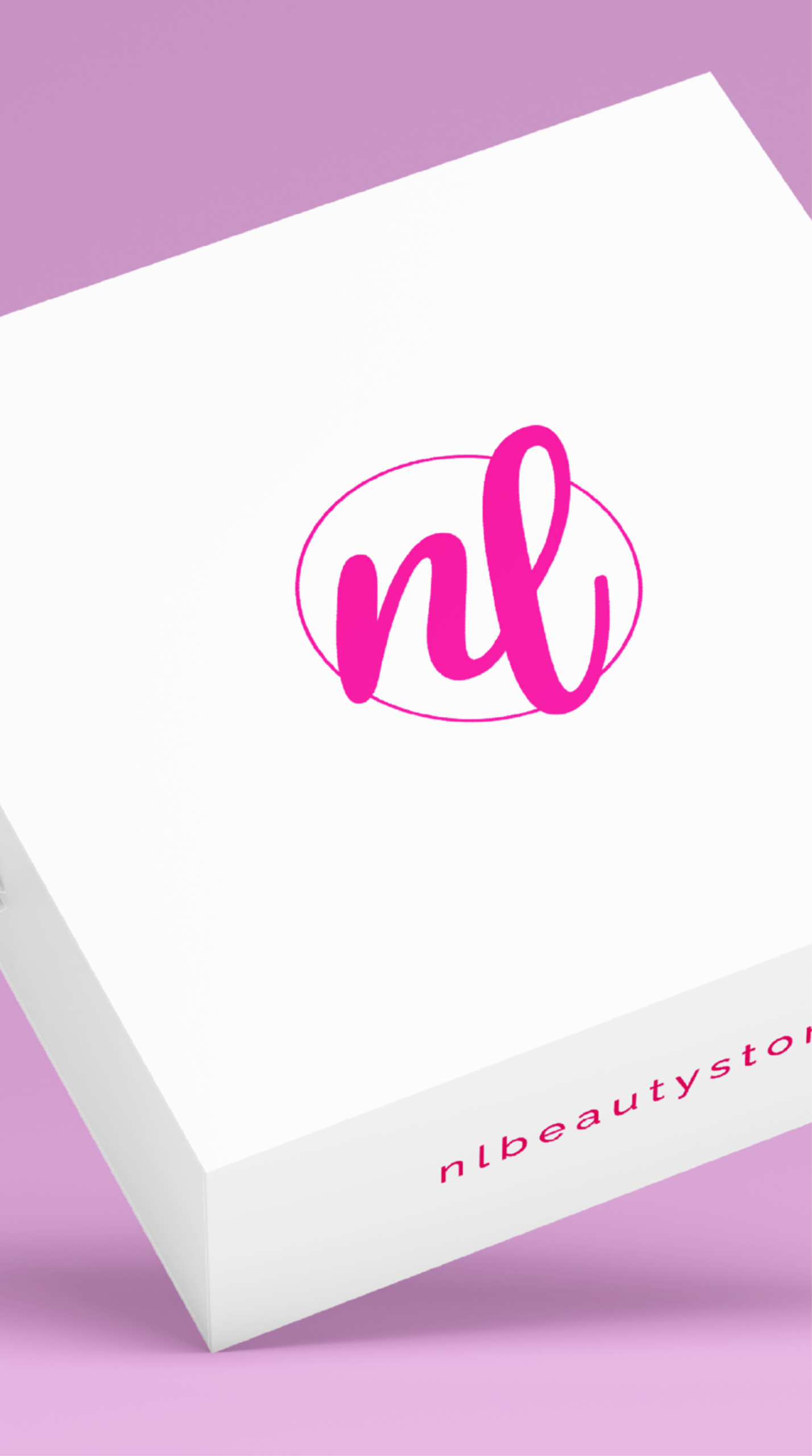 Mockup de una caja de empaque blanca con el isotipo circular de NL Beauty en color fucsia.